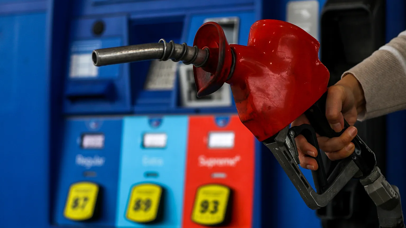 Benzine 1,10 TL zam geldi: İşte yeni pompa fiyatları