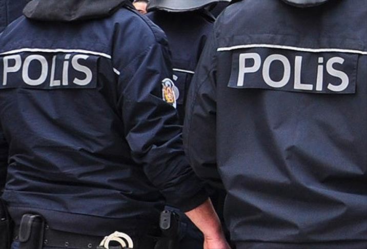 Kötü koku ihbarı sonrası evde erkek cesedi bulundu