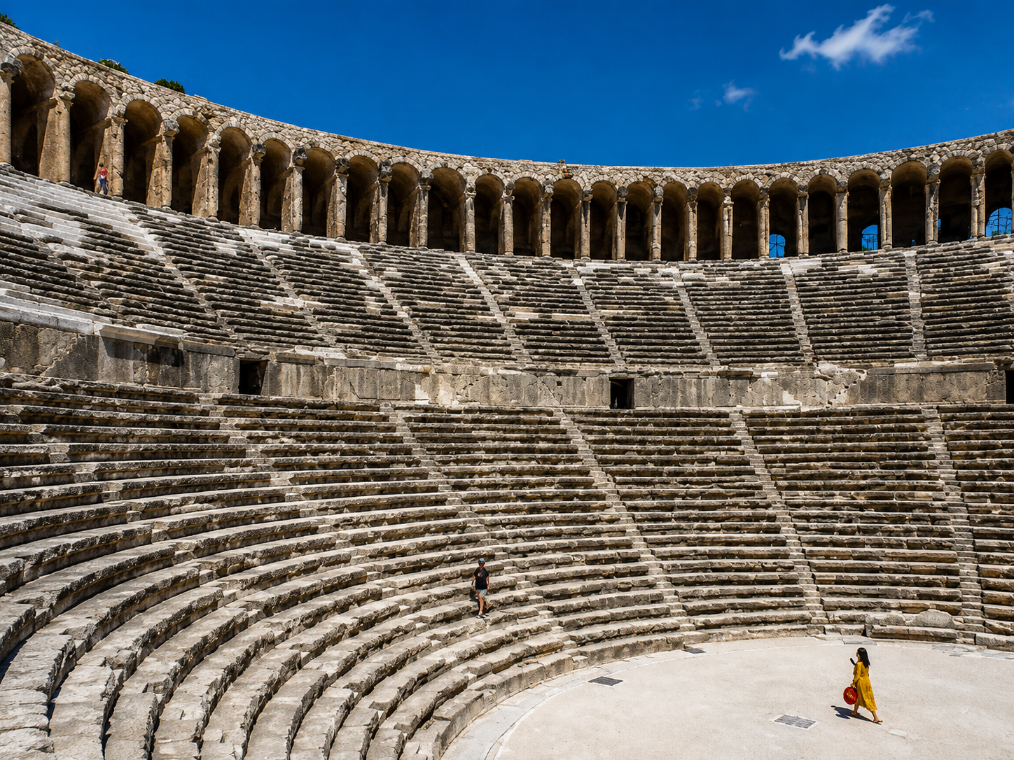 Aspendos’un sırrı çözüldü: 2400 yıllık mezar bulundu