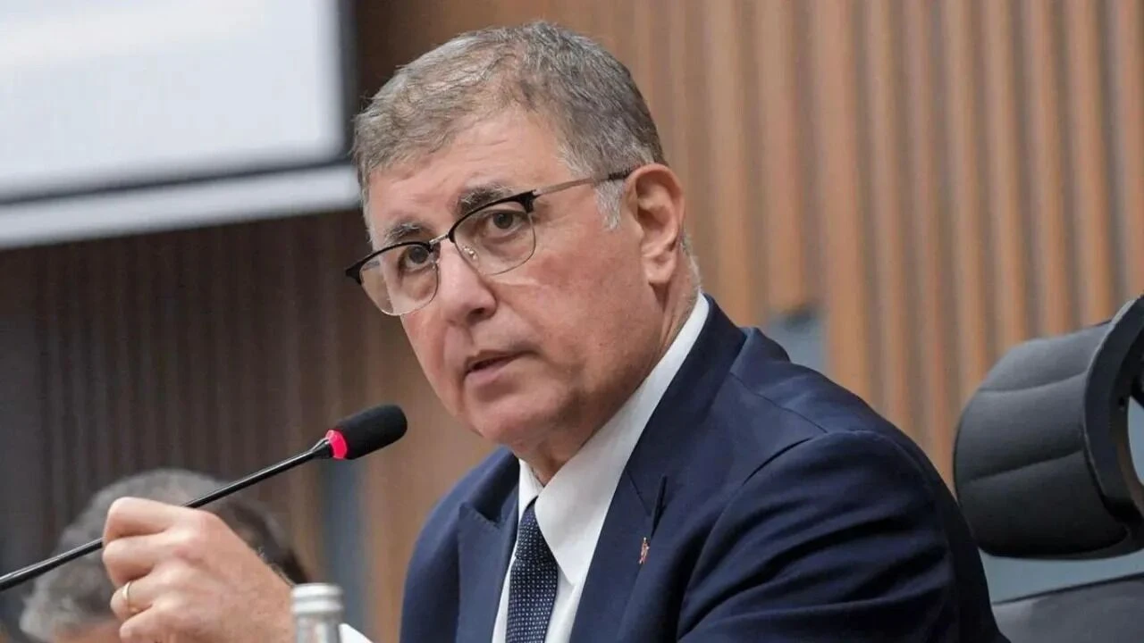Kulis: Erdoğan’dan AK Partili vekillere Cemil Tugay sorusu: “Alalım mı, ne dersiniz?”