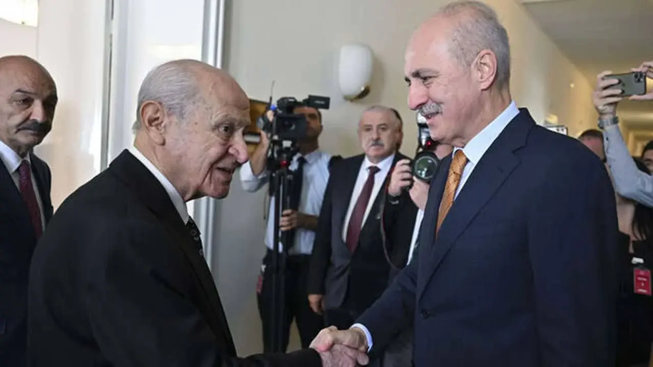 Bahçeli’den Kurtulmuş’a “çerçeve yasa” hediyesi