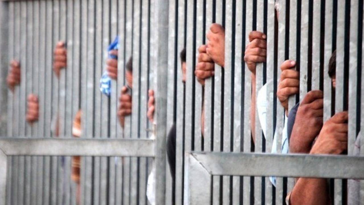 Filistinli tutukludan İsrail hapishanelerinde kötü muamele iddiaları