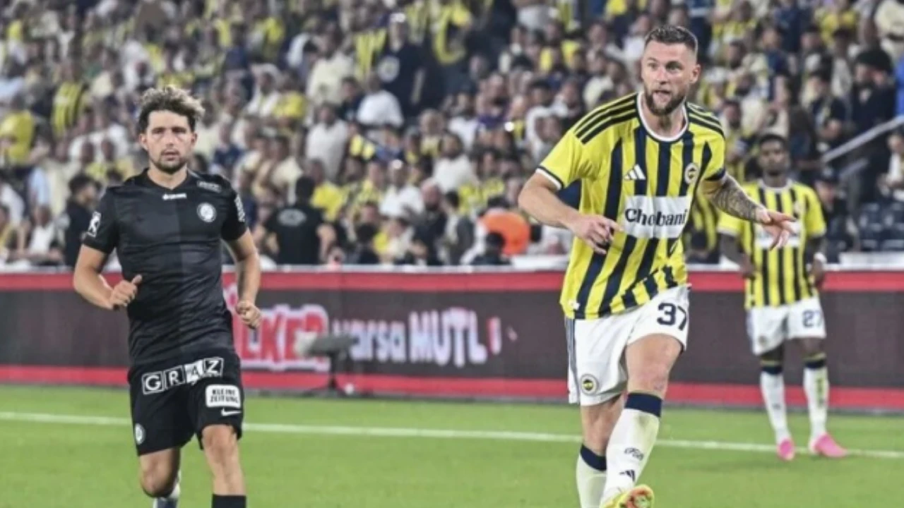 Fenerbahçe, Sturm Graz ile 0-0 berabere kaldı