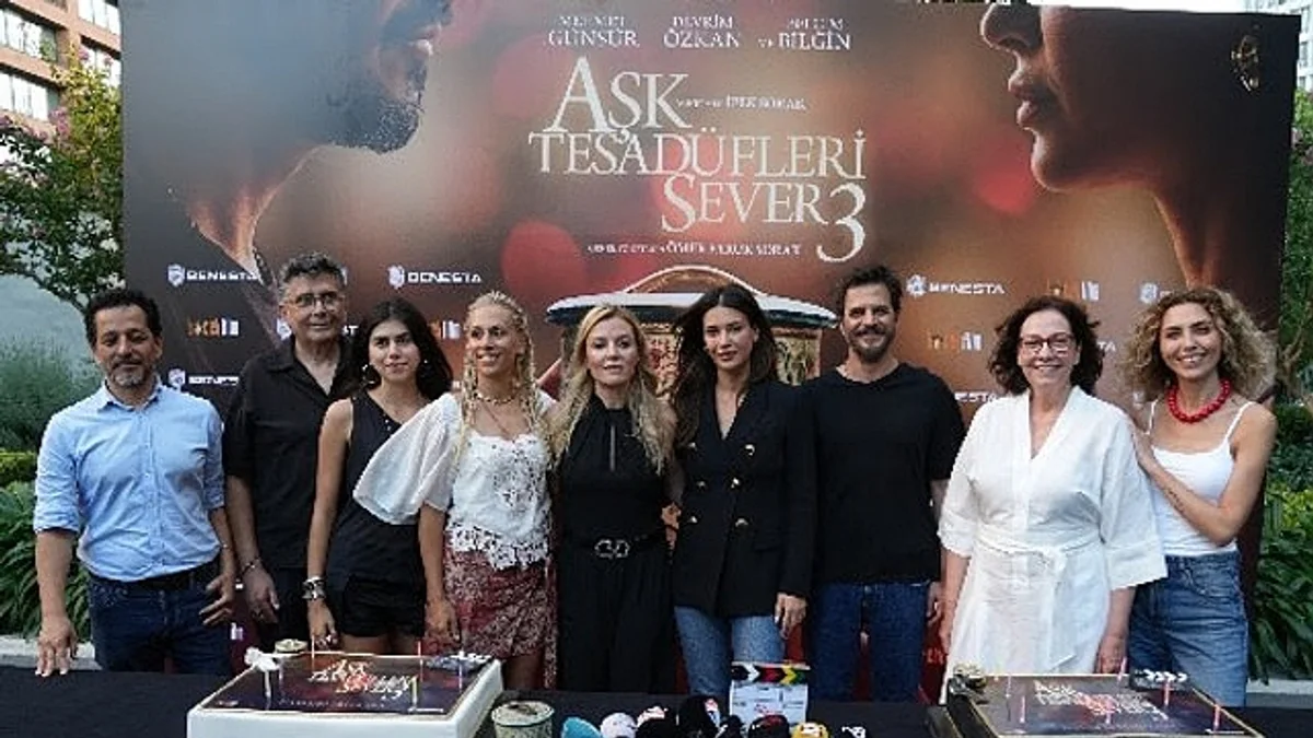 Aşk Tesadüfleri Sever 3'ün çekimleri İstanbul'da sona erdi