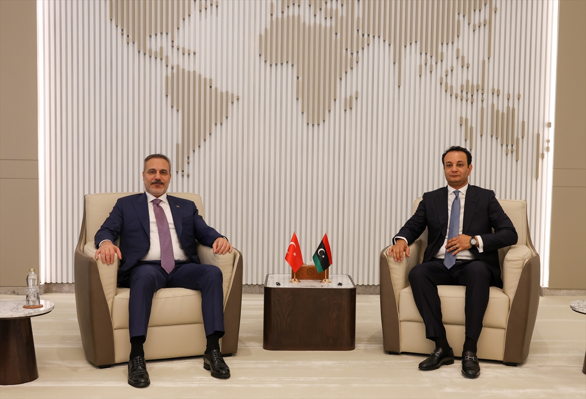 Dışişleri Bakanı Fidan, Libya'da Meclis Başkanı Salih ile görüştü