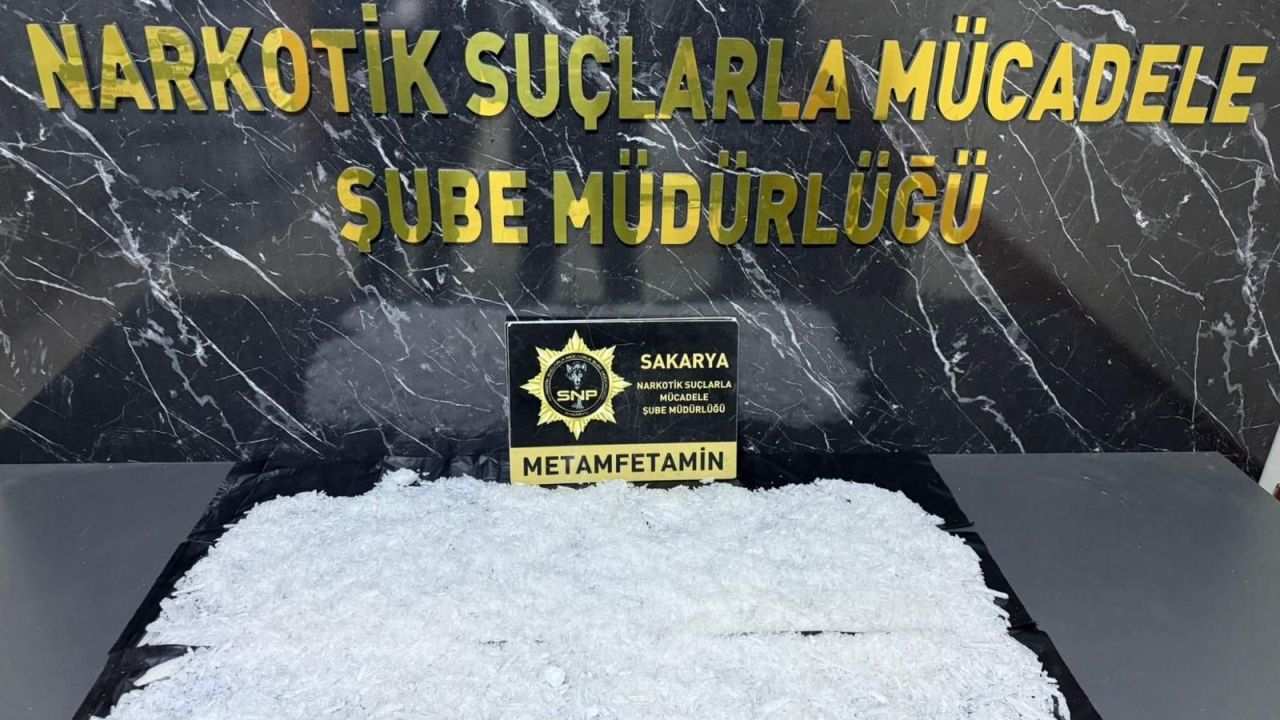 Uyuşturucu trafiği engellendi: Sakarya'da iki kişi tutuklandı