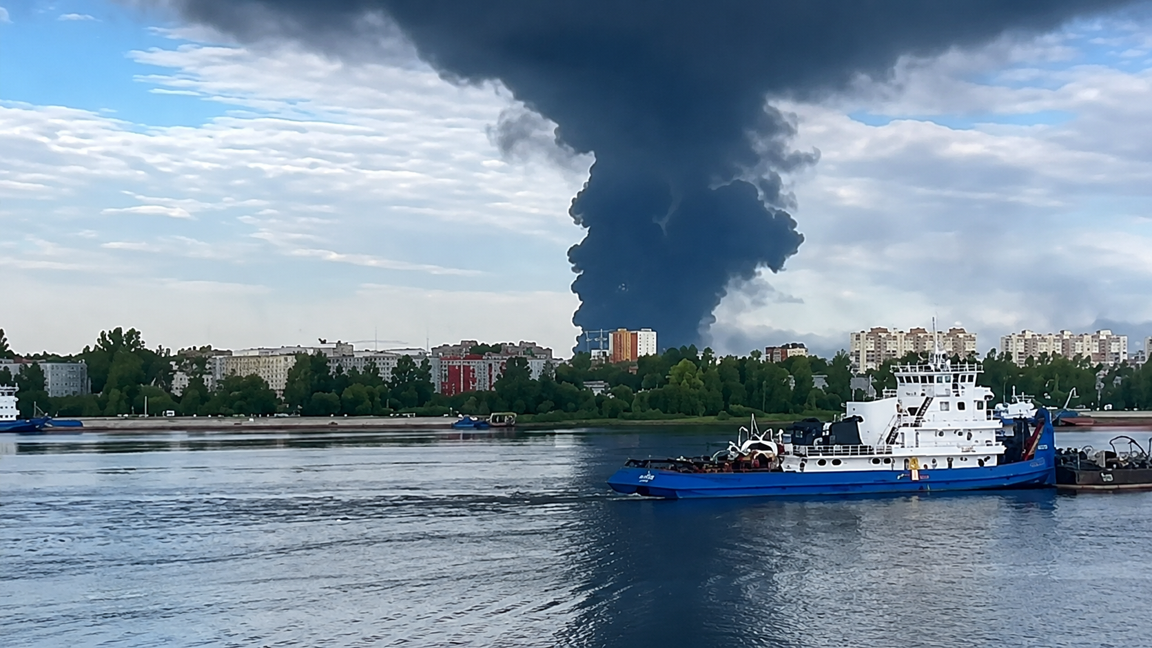 Ukrayna, Novorossiysk'teki operasyonda 3 gemiyi vurdu