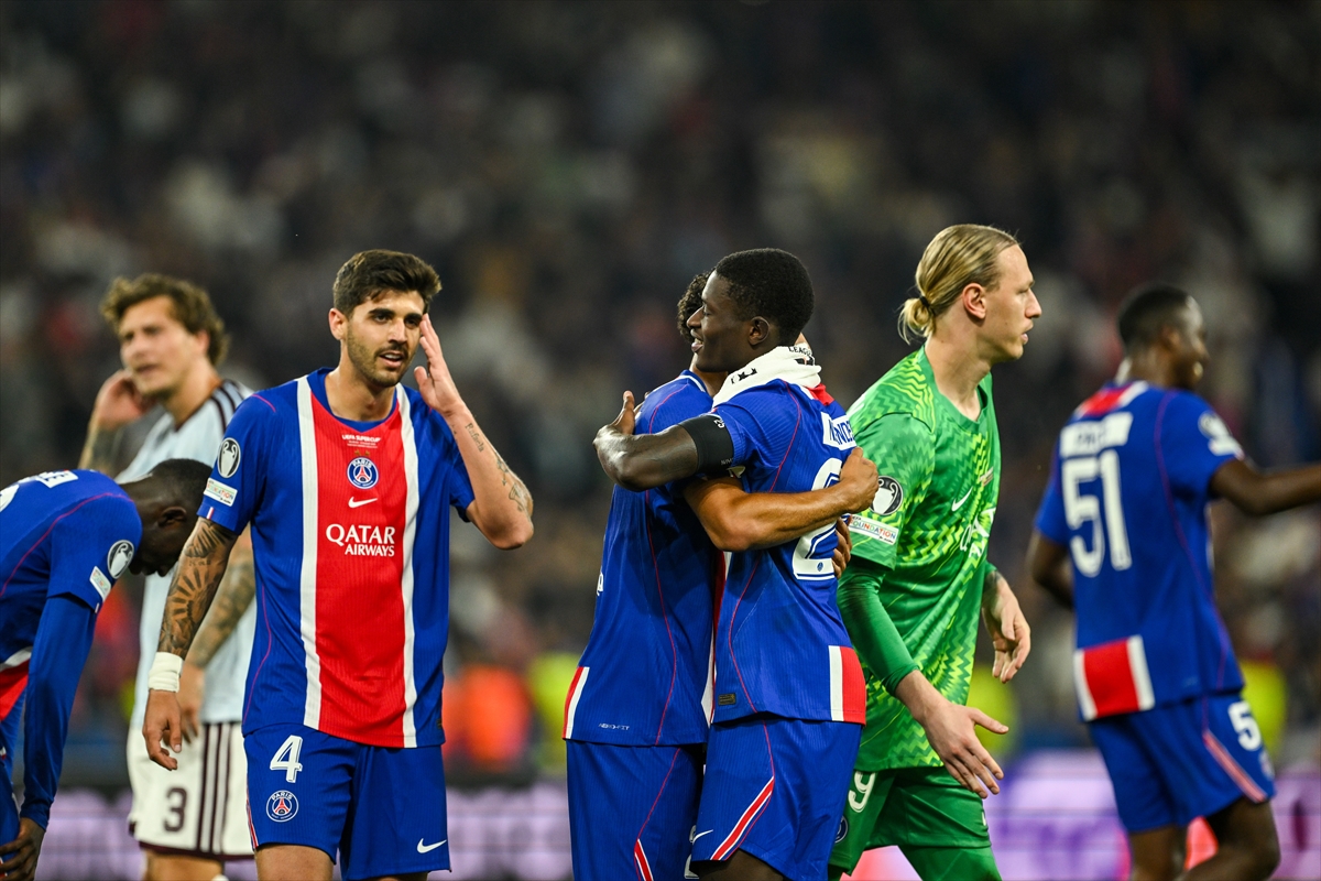 PSG, Aston Villa'yı 2-1 mağlup etti