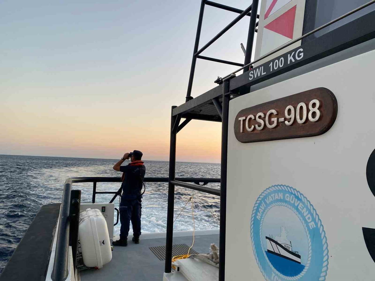 Çanakkale'de kaybolan avcı için harekete geçildi