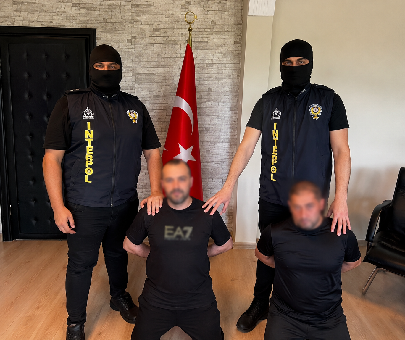 Örgüt elebaşıları Türkiye'ye iade edildi: Suç dosyaları ağır