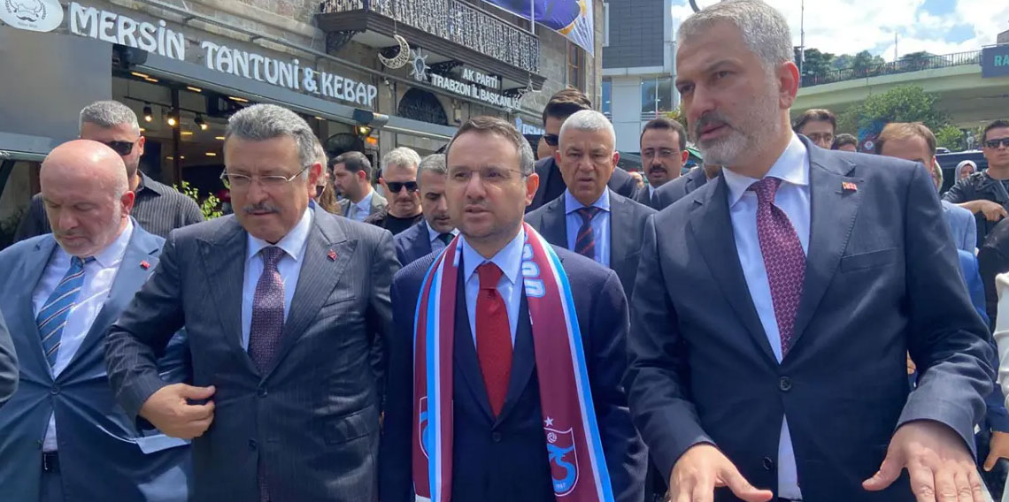 Bakan Gürlek: Türkiye Orta Doğu'da arabulucu rolünü üstleniyor