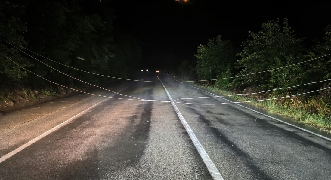 Giresun'da sağanak yağış etkisi: Tirebolu-Doğankent yolu kapandı
