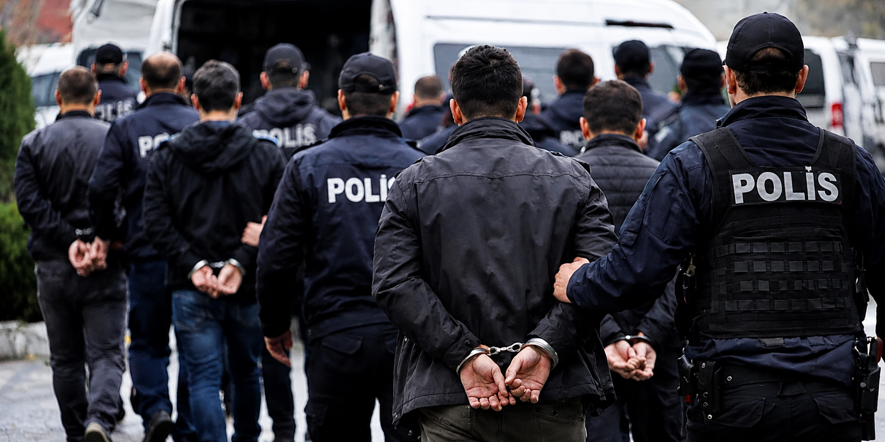 İstanbul ve Ankara'da eş zamanlı operasyon: 8 şüpheli gözaltına alındı