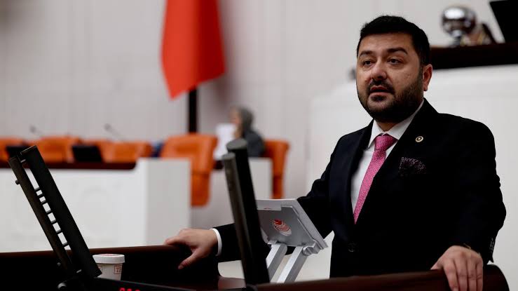 CHP’li Ahmet Baran Yazgan kesin ihraç talebiyle disipline sevk edildi