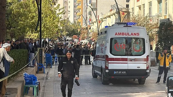 Mardin'de bıçaklı kavgada bir kişi can verdi
