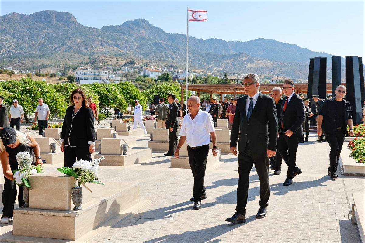 Taşkent katliamı şehitleri KKTC'de törenle anıldı