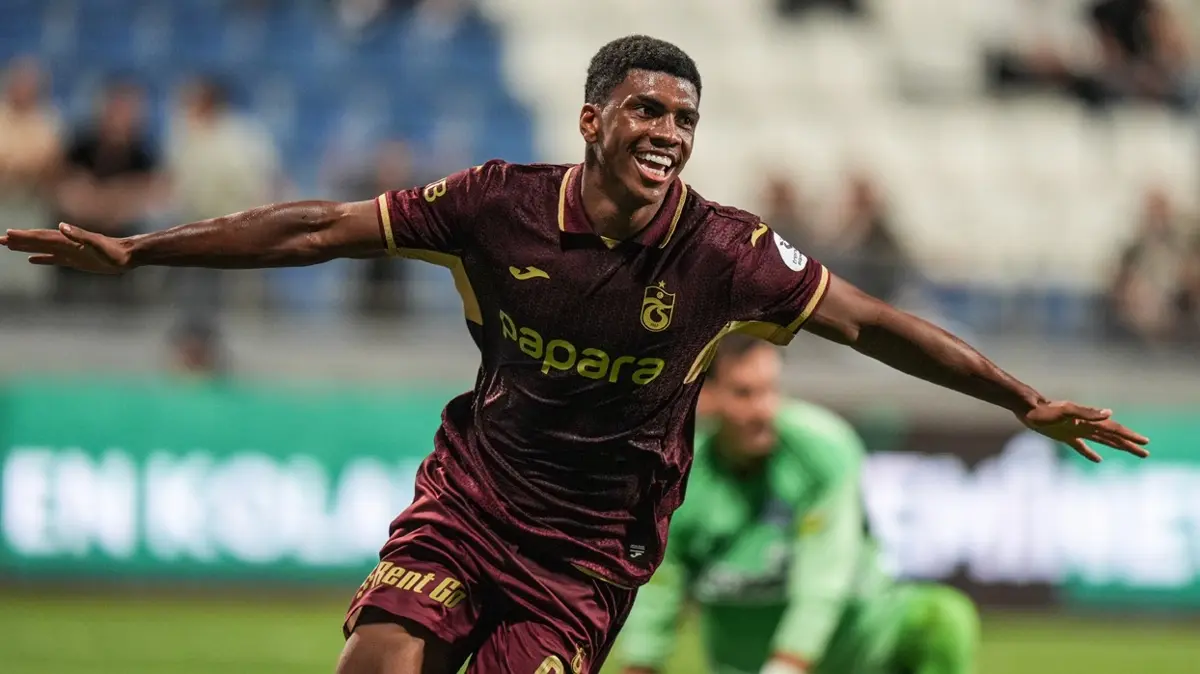 Kasımpaşa-Trabzonspor maçında devre 0-1 sona erdi
