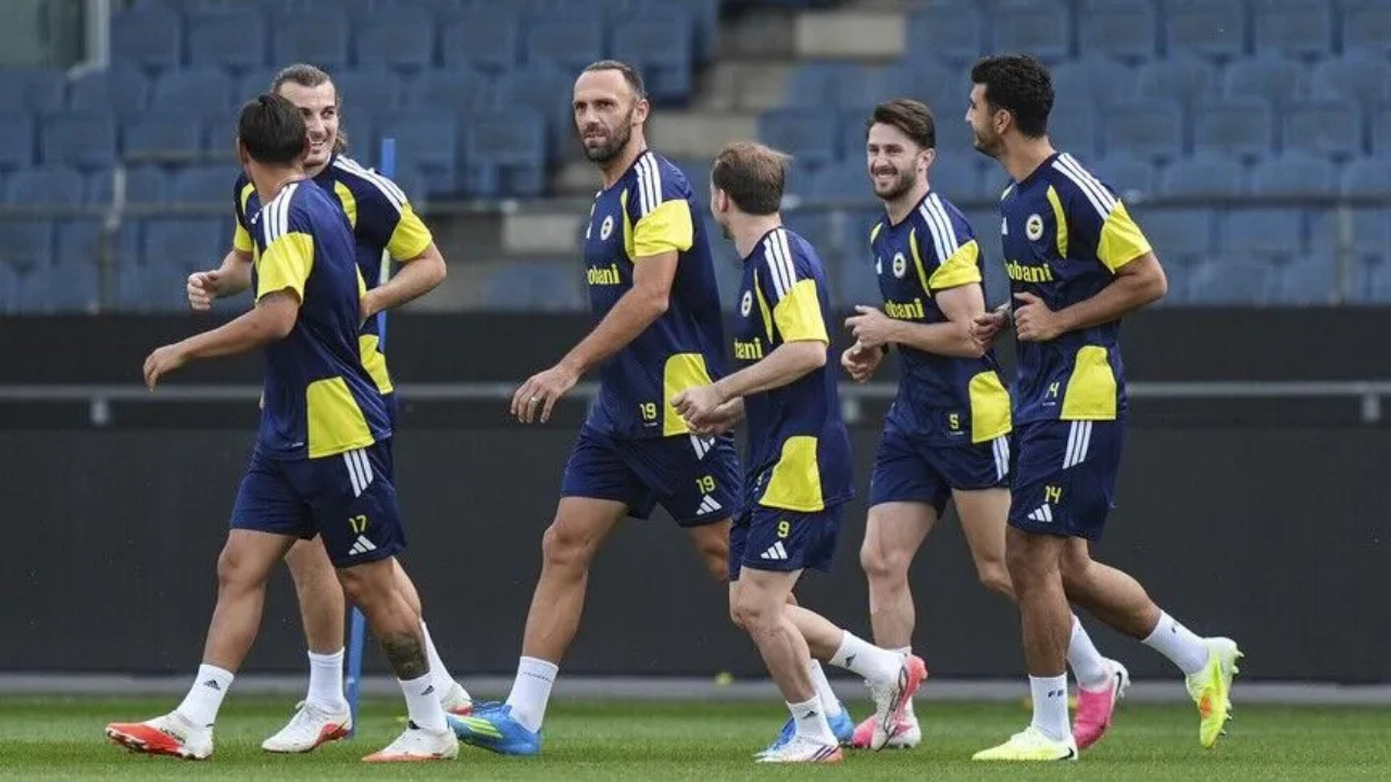 Fenerbahçe, Lyon maçı hazırlıklarına başladı