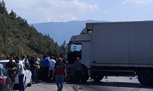 Bursa'daki trafik kazasında hayatını kaybeden Zehra Sert toprağa verildi