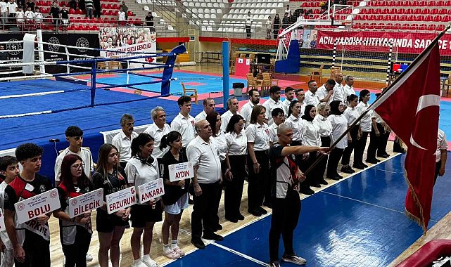 Türkiye Kick Boks Federasyonu, şampiyona ile genç yetenekleri destekledi