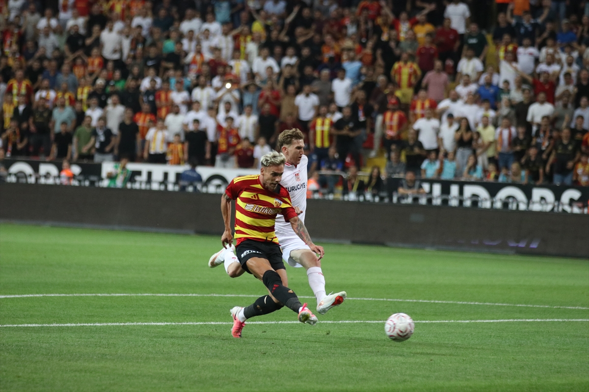 Metro Holding Kayserispor, Sivasspor'u 2-0 geçerek 6 puana ulaştı