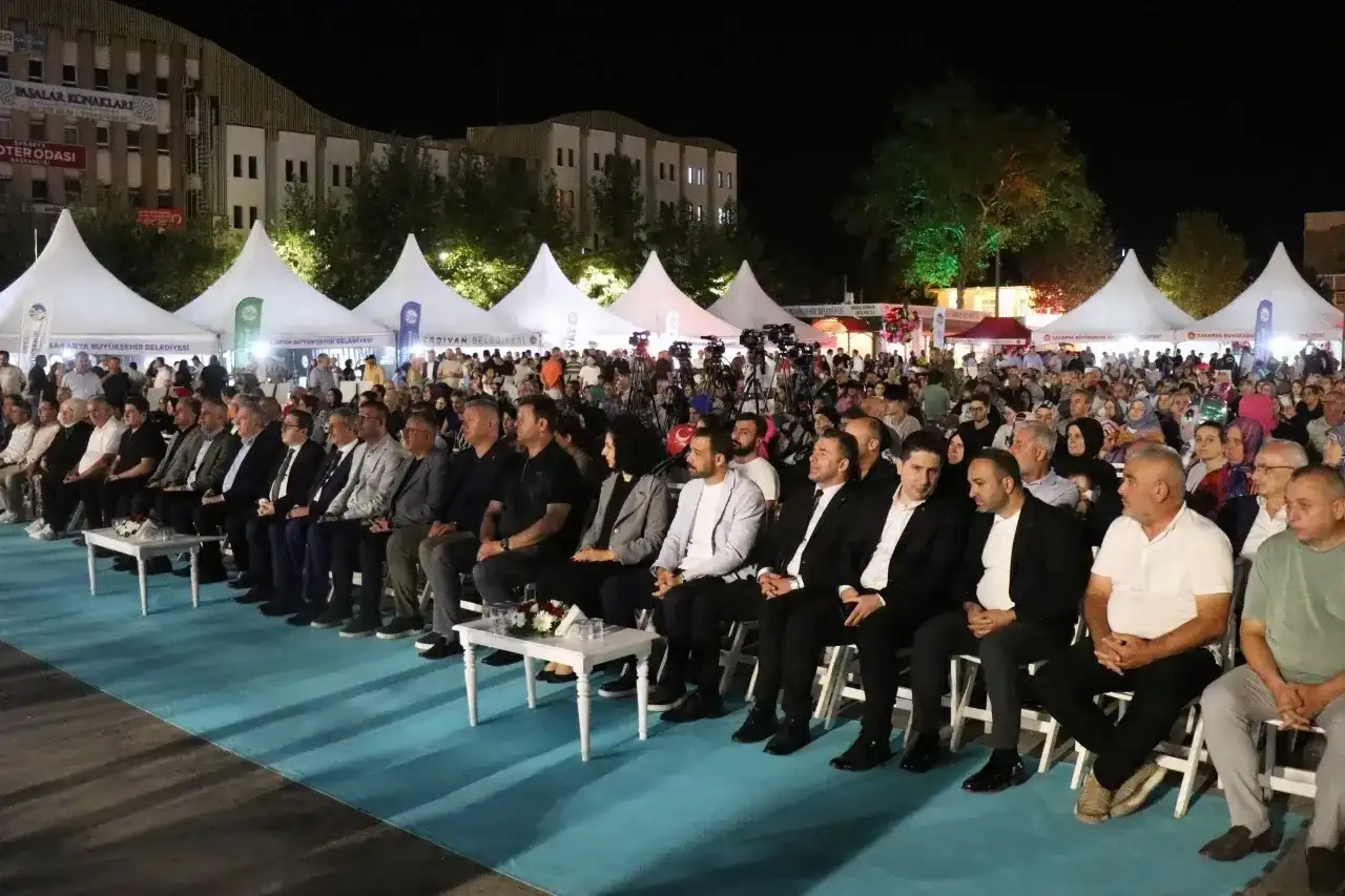 17 Ağustos felaketinin 27. yılında Sakarya’da hüzünlü anma