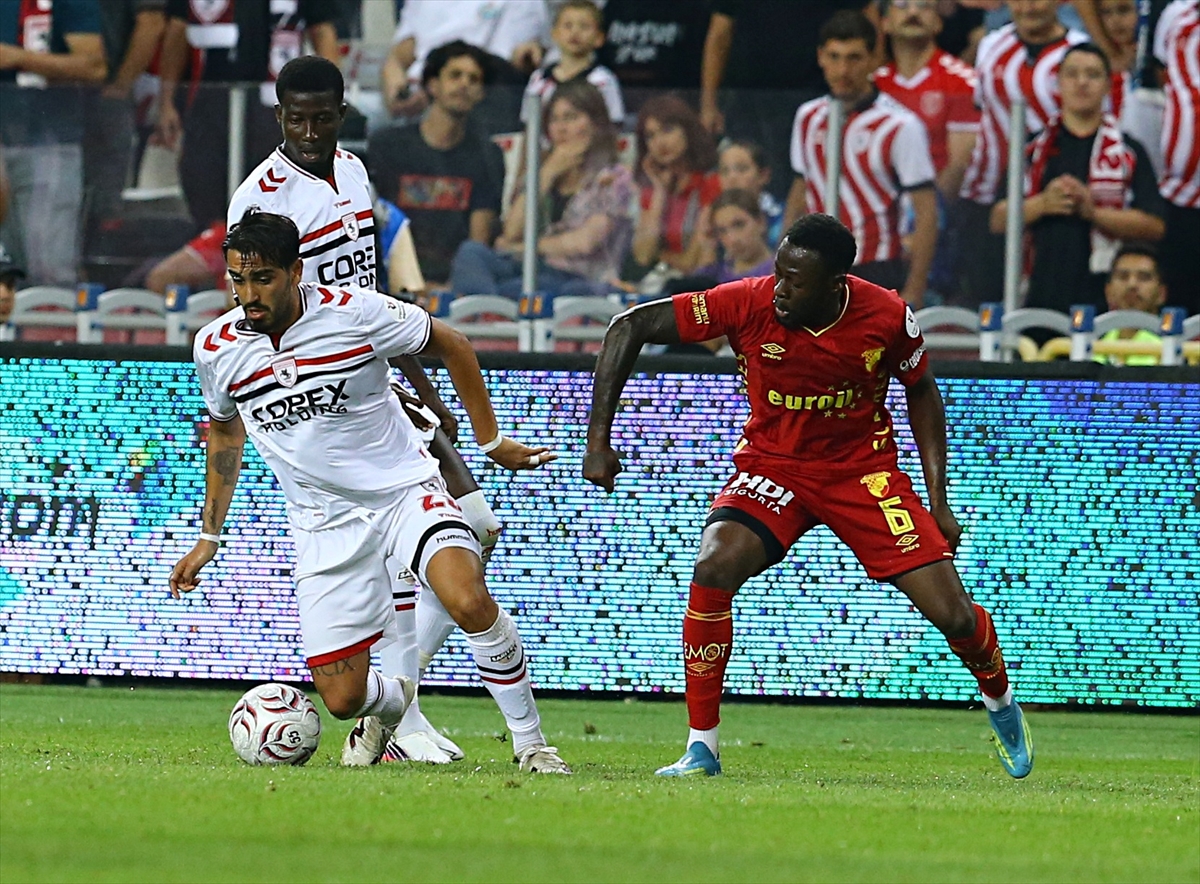 Samsunspor ile Göztepe 6 gollü düelloda yenişemedi