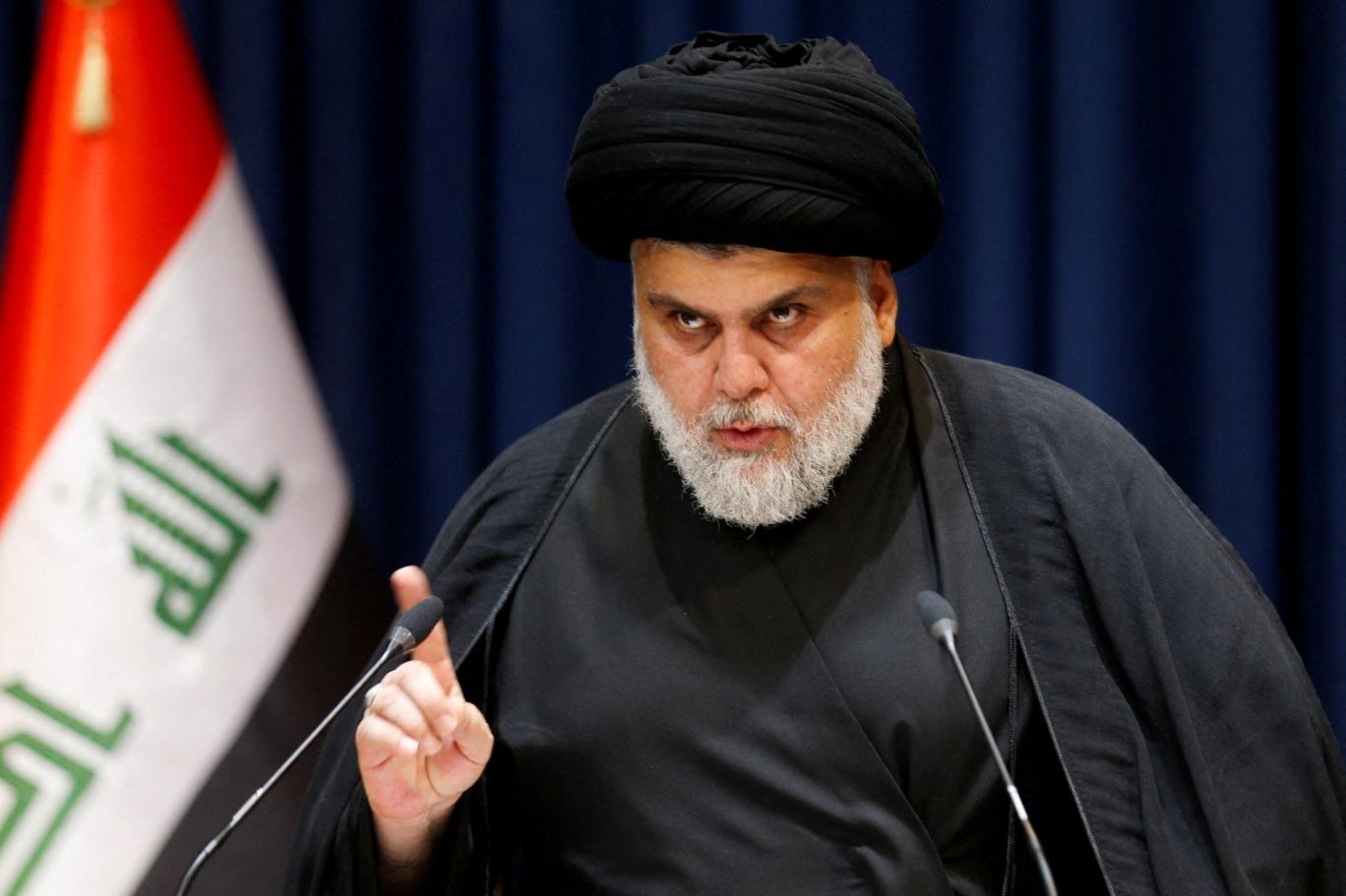 Mukteda es-Sadr'dan İran'a uyarı: Irak'ı hedef almayın