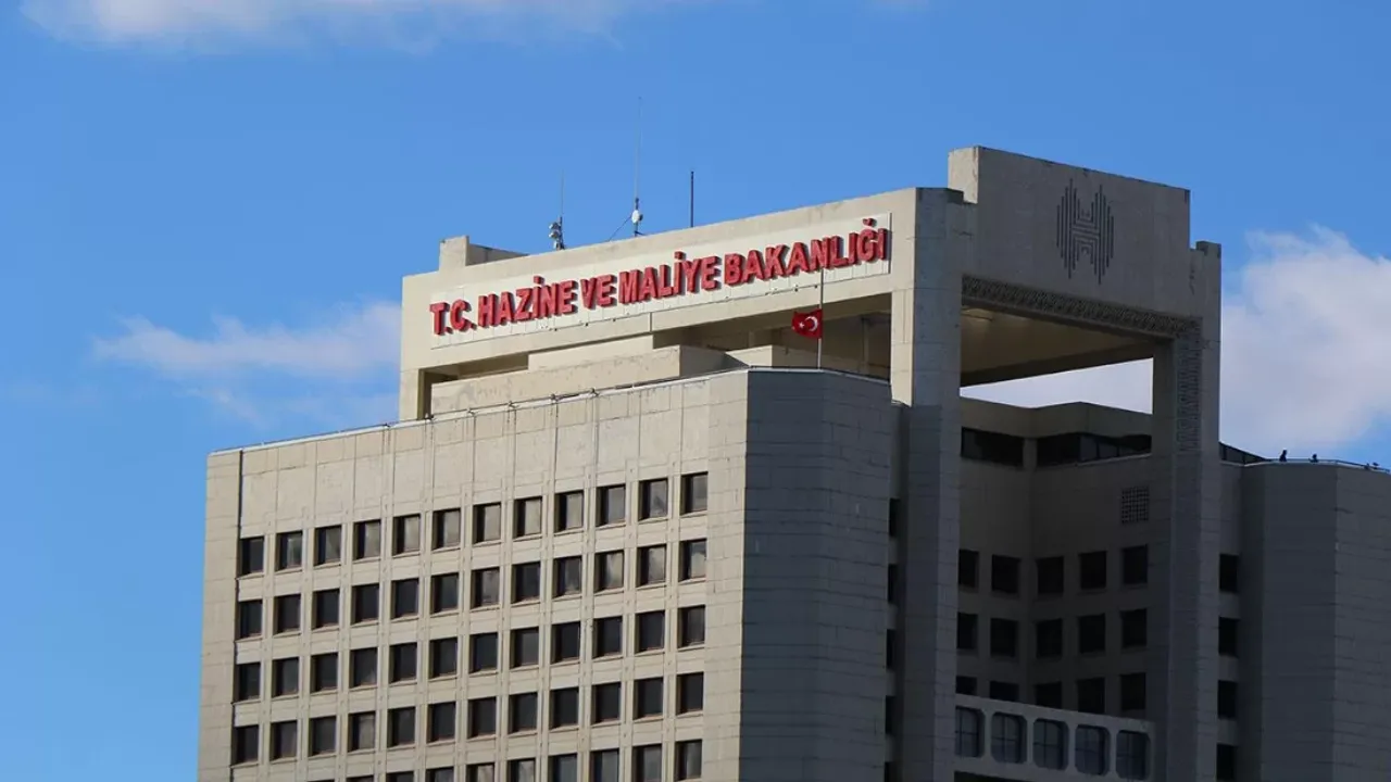 Hazine ve Maliye Bakanlığında üst düzey atamalar yapıldı