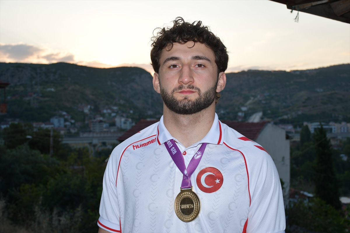 Salih Yusuf Yazıcı, finale çıkarak gümüş madalyayı kazandı