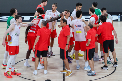 A Milli Erkek Basketbol Takımı Almanya'da hazırlıklara başladı