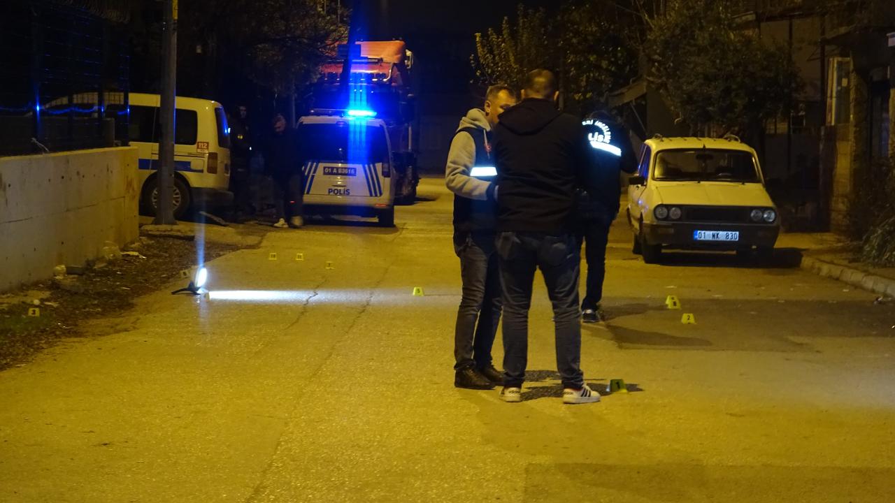 Çukurova'da silahlı kavga: Baba ve oğul hayatını kaybetti