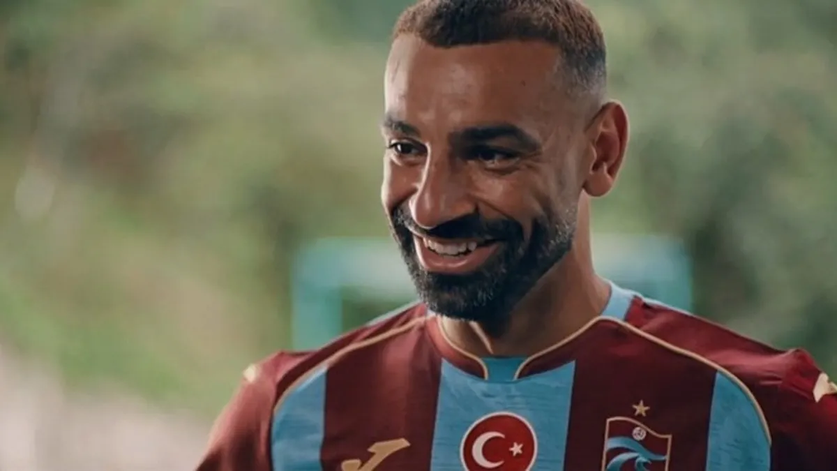Büyük buluşma! Muhammed Salah çocuk hayranıyla buluştu