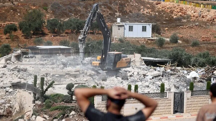 İngiltere, E1 ihalesinin derhal durdurulmasını talep etti