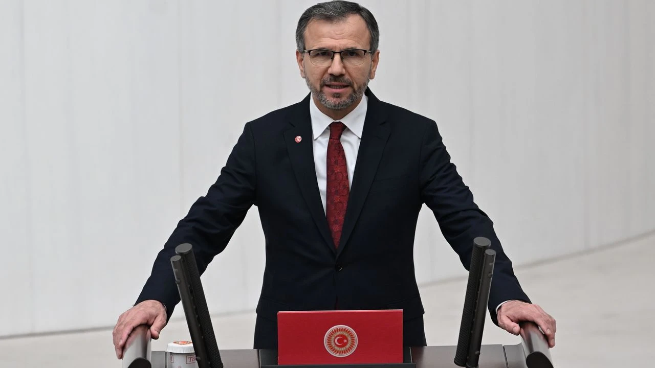 Saadet Partili Doğan: "Madenler ham ihraç edilip ürünler ithal ediliyor"
