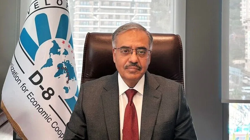 D8 Genel Sekreteri Mahmood, Ankara'da temaslarda bulundu