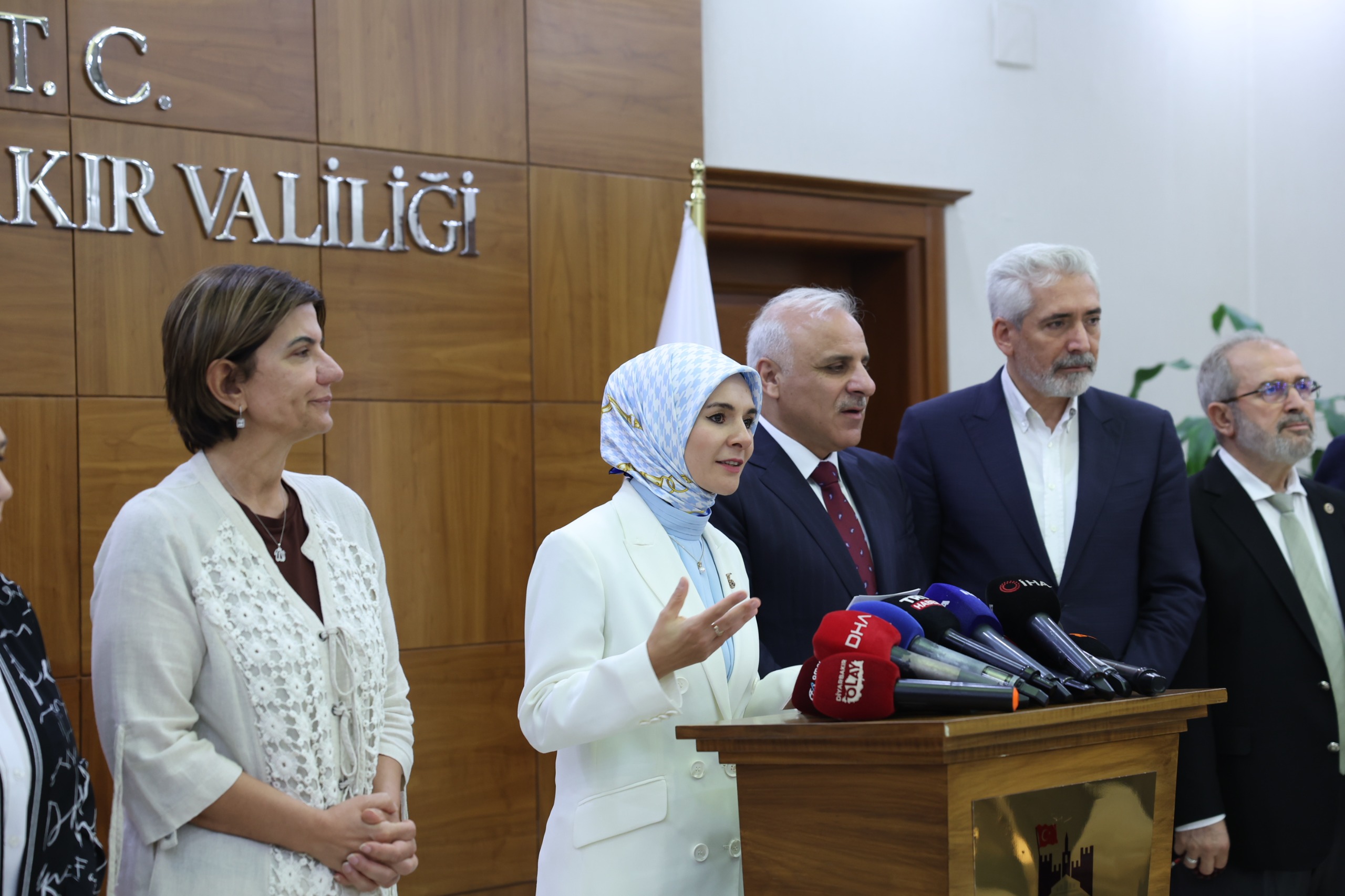 Aile Bakanlığı İstanbul'da muhtaç anneyi koruma altına aldı