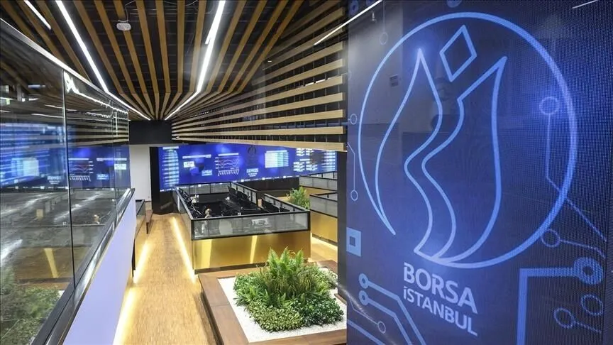 BIST 100 endeksi artarken, bankacılık ve holding kazanç sağladı