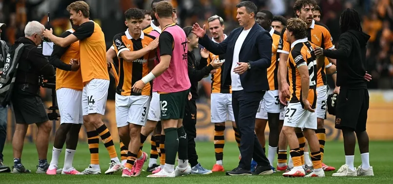 Acun Ilıcalı'nın Hull City'si Manchester United'ı 2-0 mağlup etti
