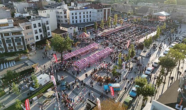 Bir Milletin Zafer Günleri etkinliği Topkapı'da başladı