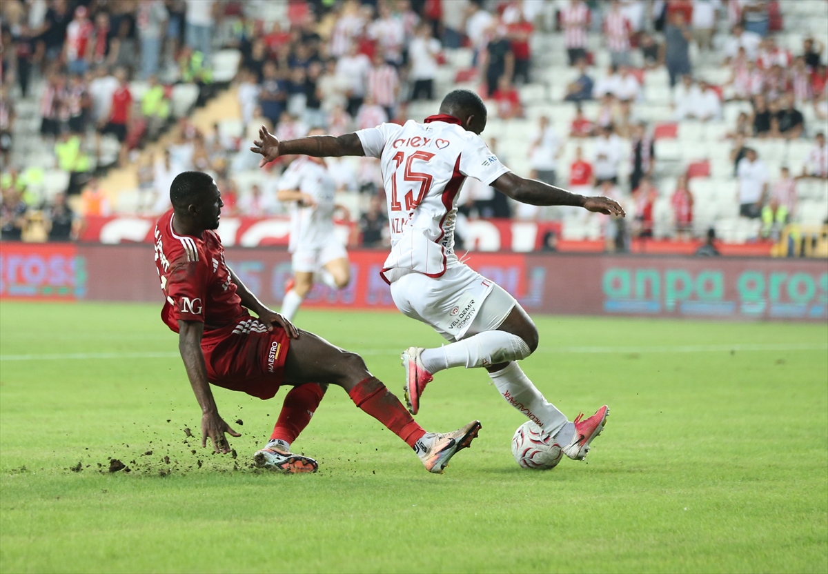Pendikspor, Antalyaspor'u deplasmanda mağlup etti