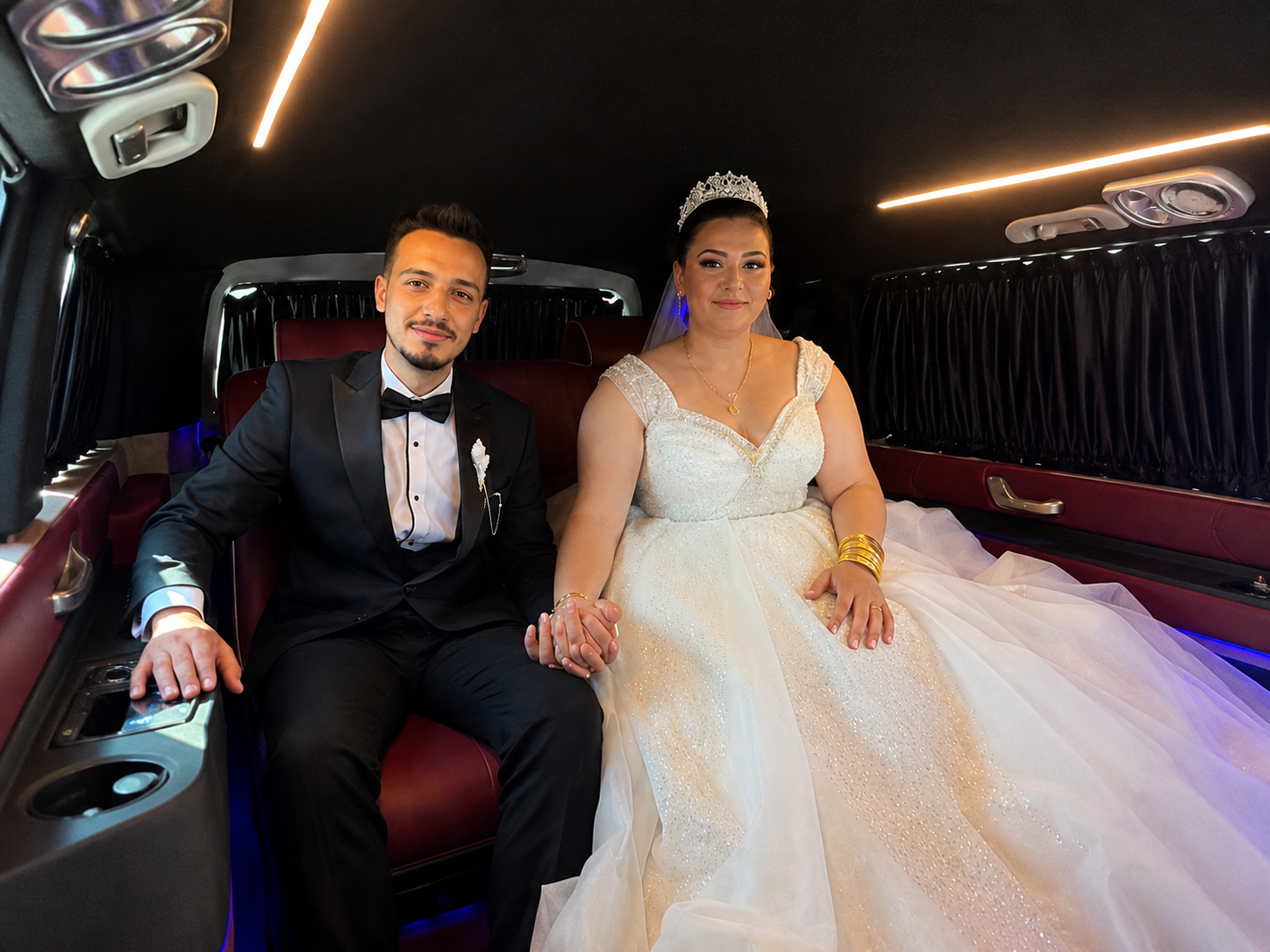Düğün gününde final maçı sürprizi: Gelin ve damat stadyumda