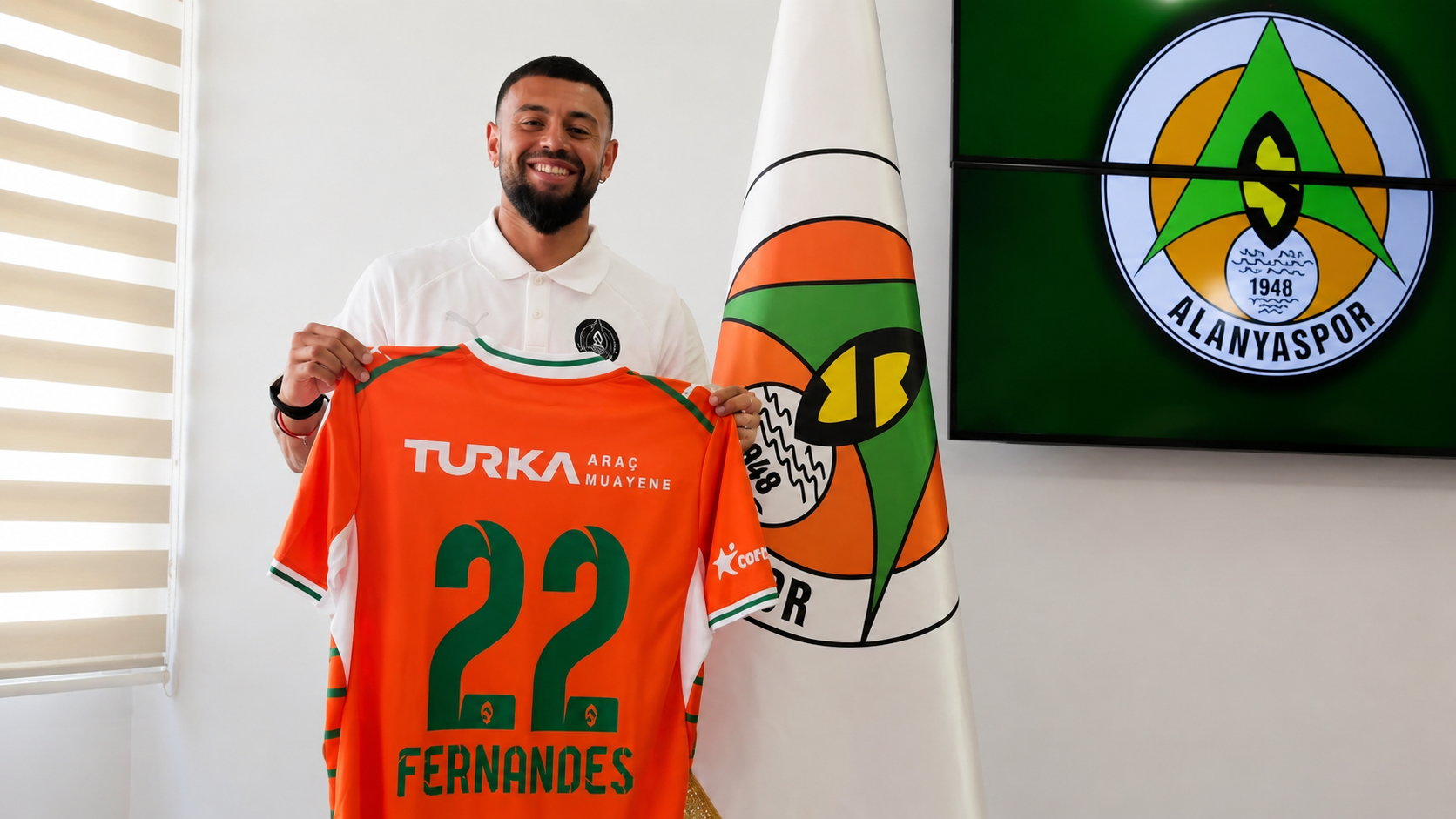 Joao Pereira onayladı: Fernandes Alanyaspor'a transfer oldu