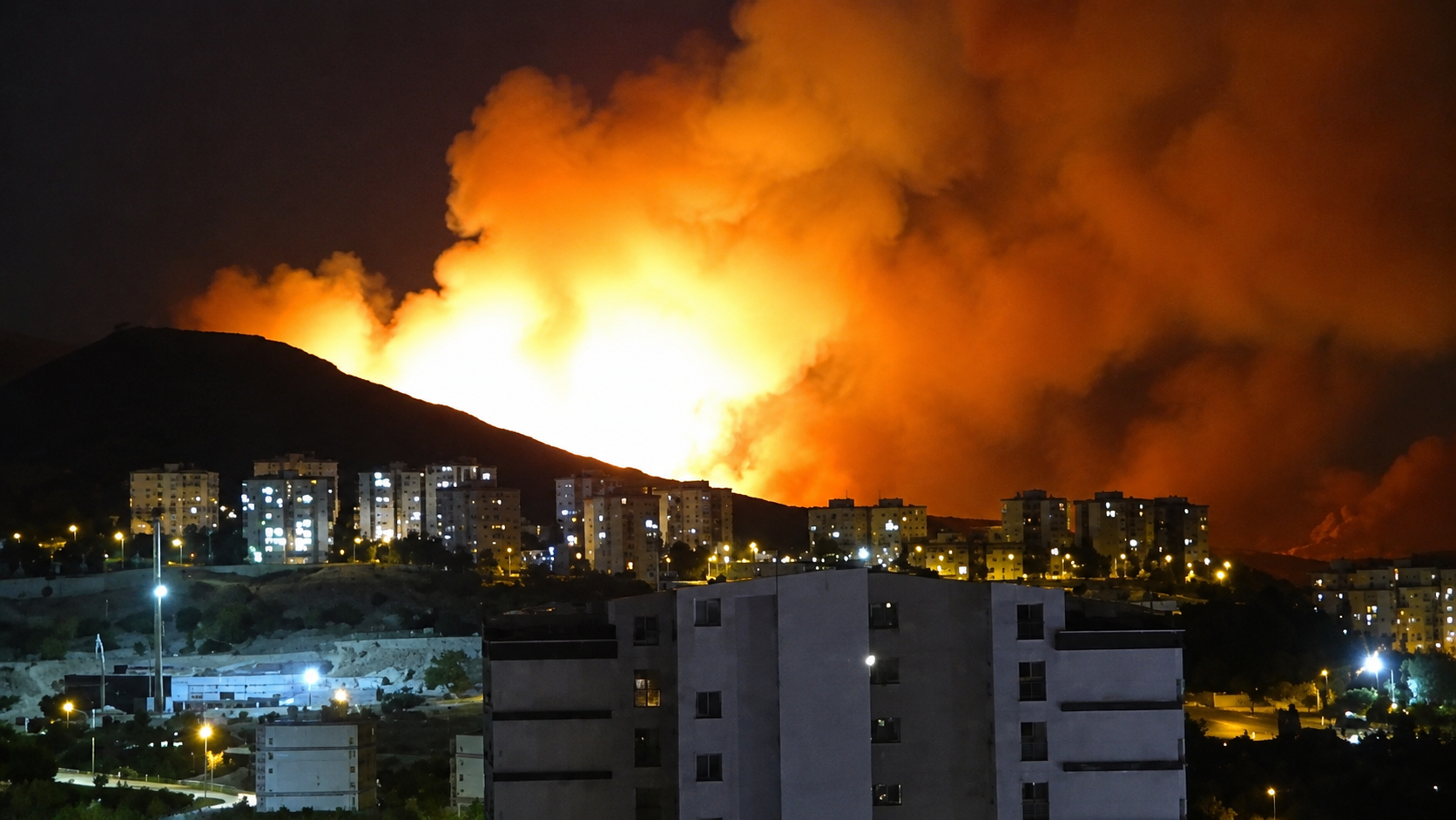 Ankara'da 140 yangın çıktı: İnsan kaynaklı olduğu belirlendi