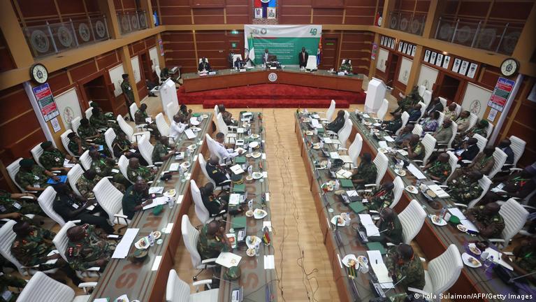Nijer'de 45 kişilik konfederal parlamento faaliyete geçti