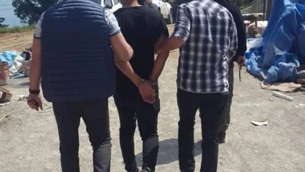 Yalova'da uyuşturucu operasyonunda 3 kişi gözaltına alındı