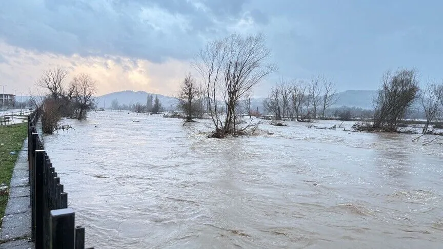 Bulgaristan'da şiddetli yağışlar: 1 kişi kayboldu