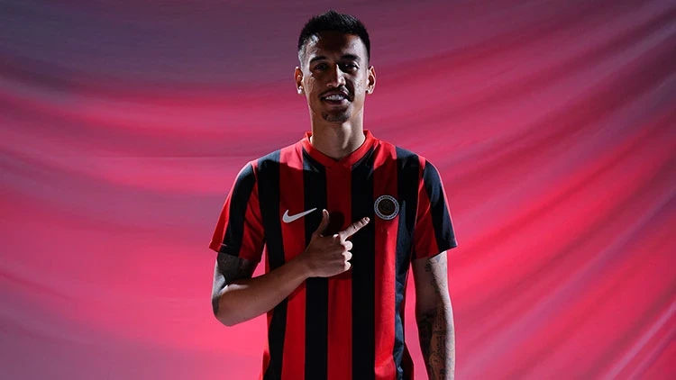 Irfan Can Eğribayat'ın transfer hikayesi: Güven ve azim