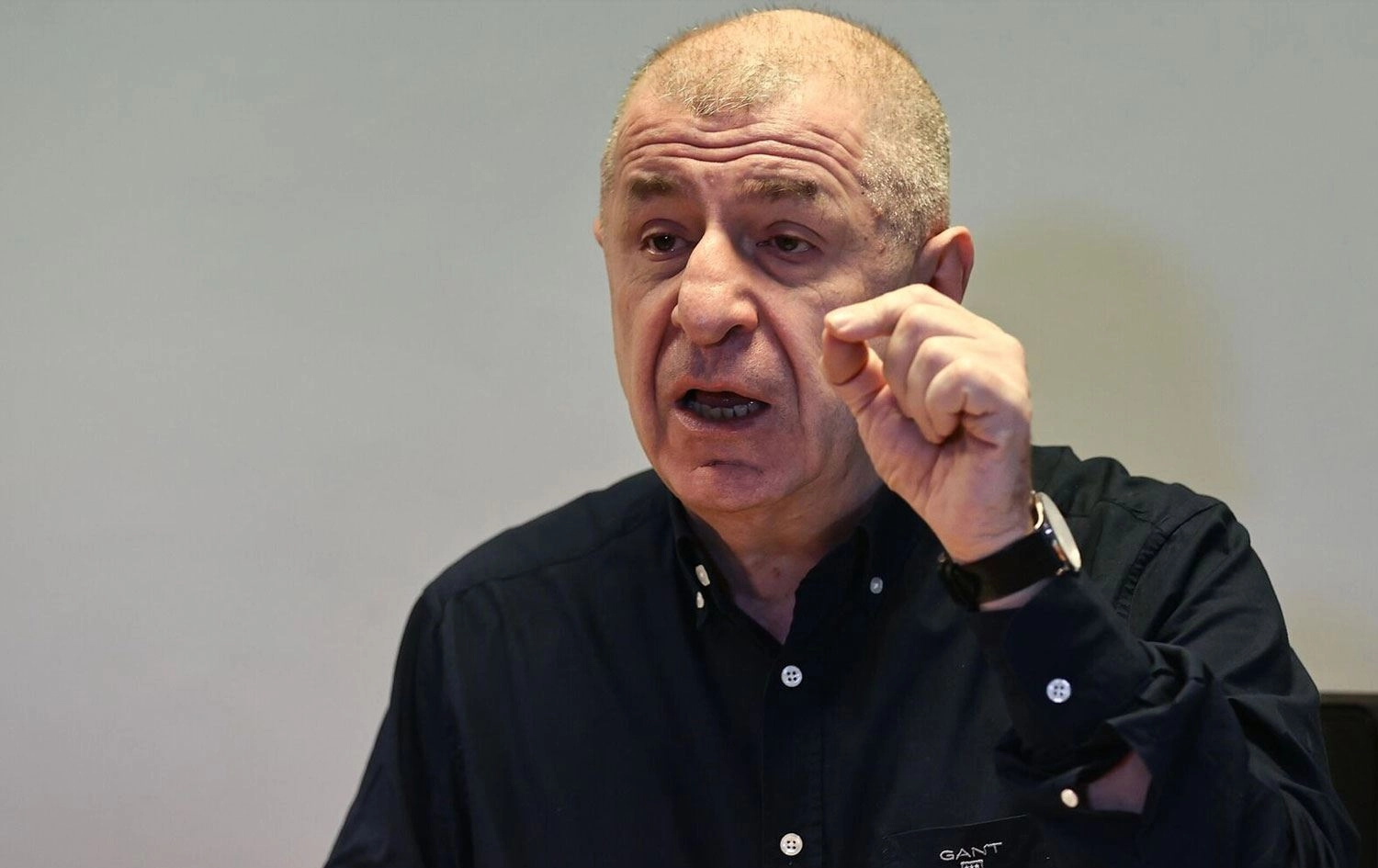 Ümit Özdağ’dan Suriyeli sayısı açıklamasına tepki: Rakamları gözden geçirin
