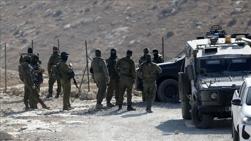 İsrail, El Bire'de 15 dönüm araziye el koydu